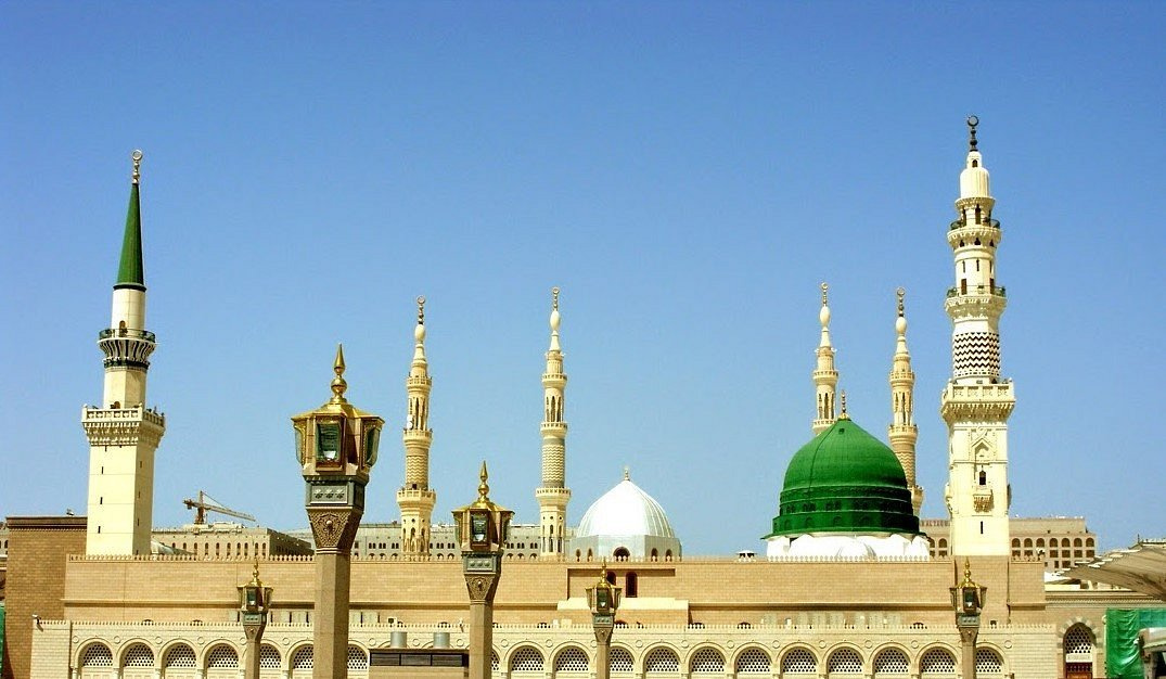 برنامج عمرة لمدة 7 أيام من القاهرة