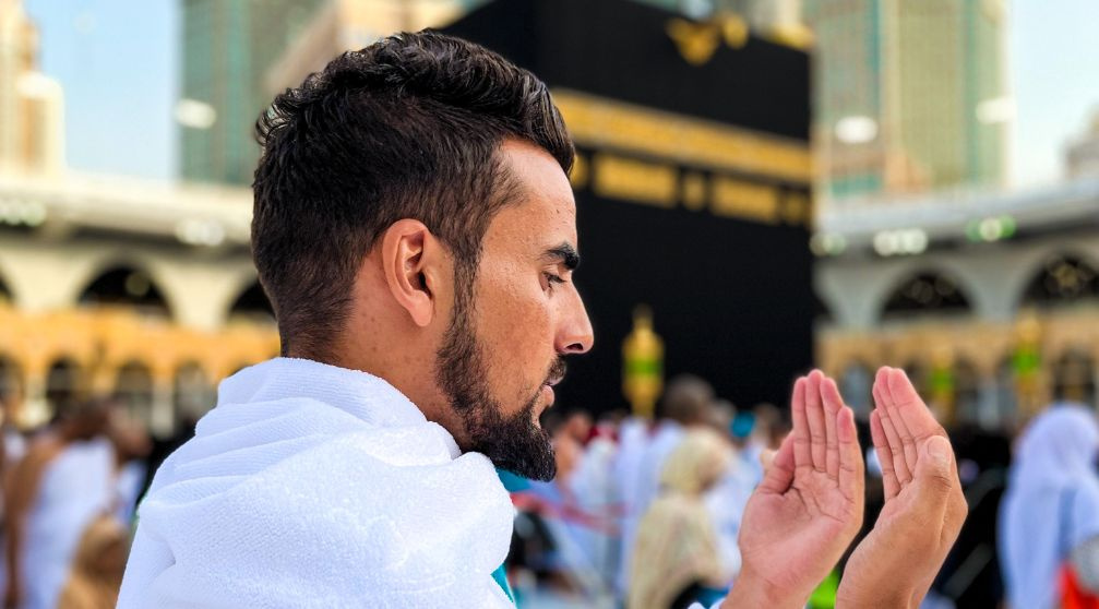 7 Day Trip Umrah tour Package from Cairo