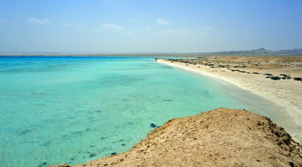 Sharm El Luli Half day snorkeling excursion from El Quseir