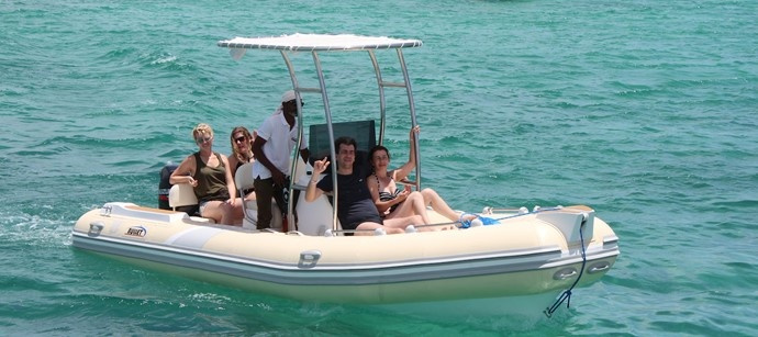 Speedboats trips from Soma bay