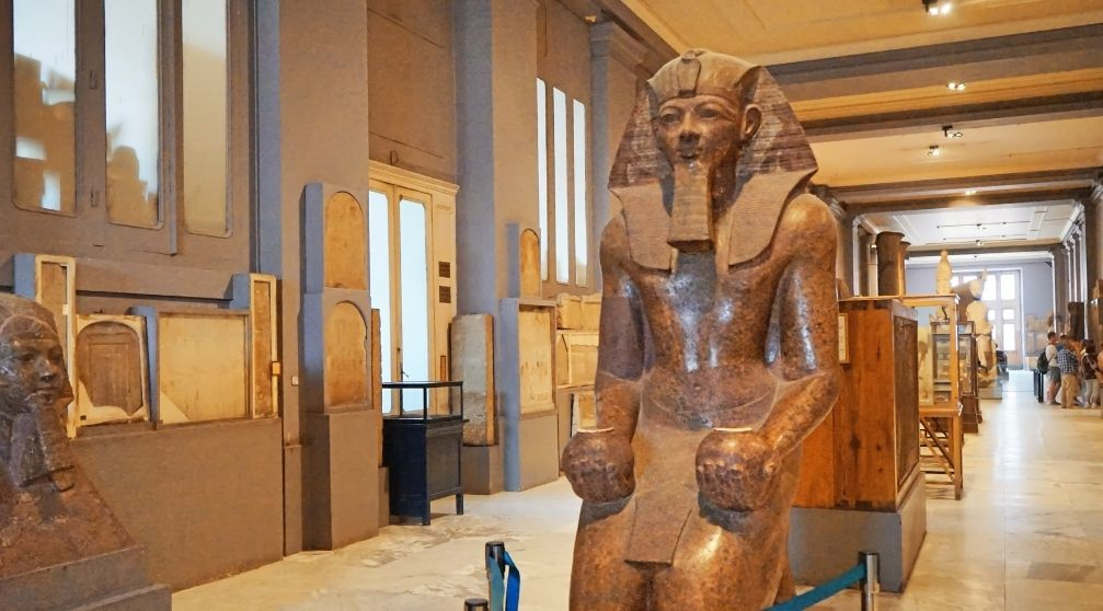 Tour to Giza Pyramids, Sphinx, Saqqara and Grand Egyptian museum