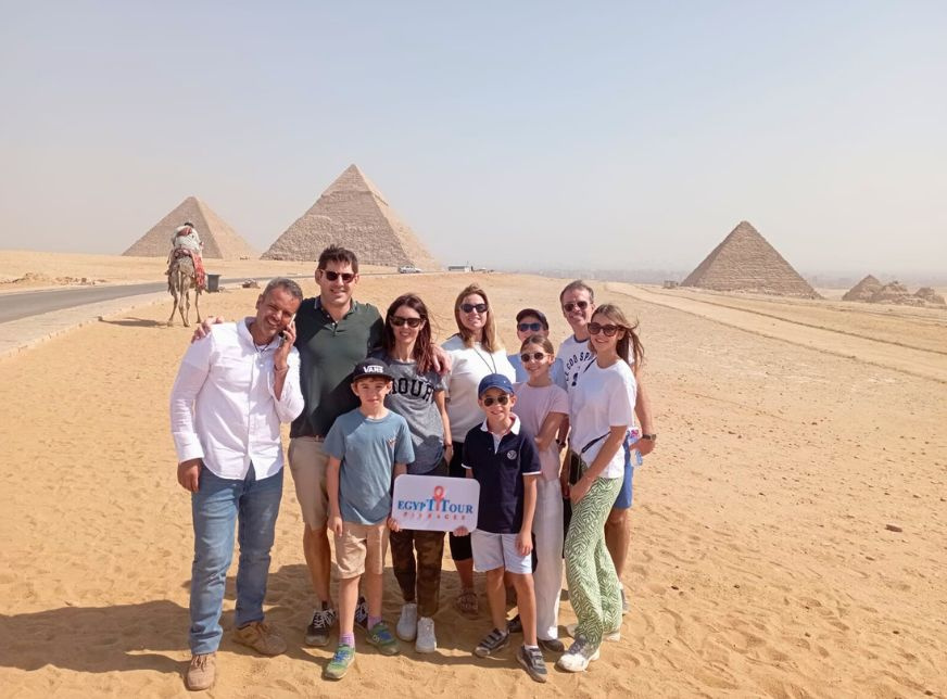 Tour to Giza Pyramids from Alexandria Port