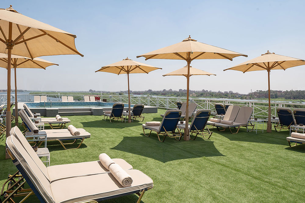 5-tägige Nilkreuzfahrt von Luxor nach Assuan mit der Jaz Regent 5 tägige Nilkreuzfahrt von Luxor nach Assuan mit der Jaz Regent