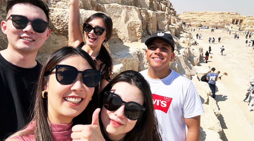 Ausflug zu den Pyramiden von Gizeh und zum Großen Ägyptischen Museum ab Hurghada Ausflug zu den Pyramiden von Gizeh und zum Großen Ägyptischen Museum ab Hurghada