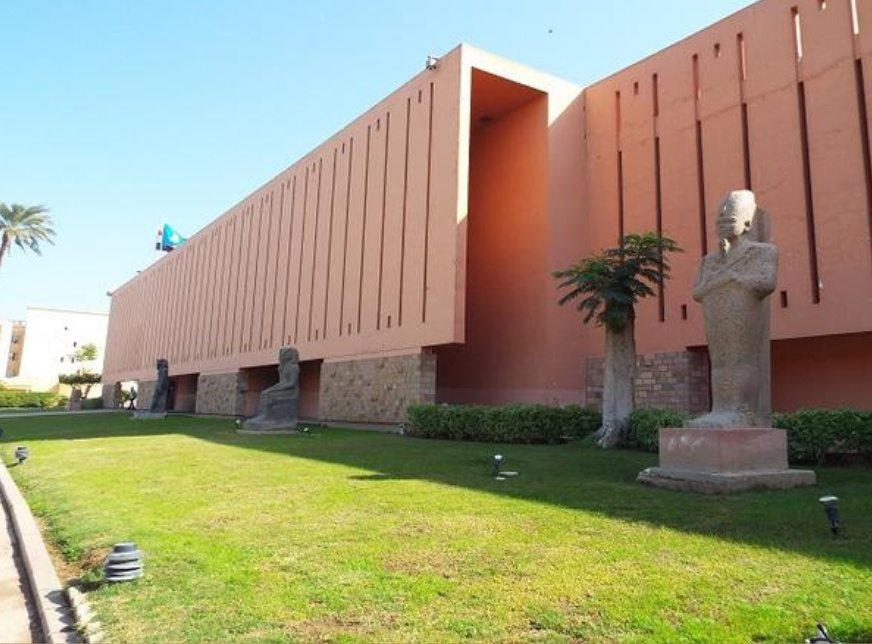 Tour zum Luxor Museum und Felukenfahrt