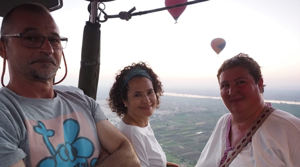 Ημερήσια εκδρομή στην Κοιλάδα των Βασιλέων και τον ναό της Βασίλισσας Χατσεψούτ Ημερήσια εκδρομή στην Κοιλάδα των Βασιλέων και τον ναό της Βασίλισσας Χατσεψούτ