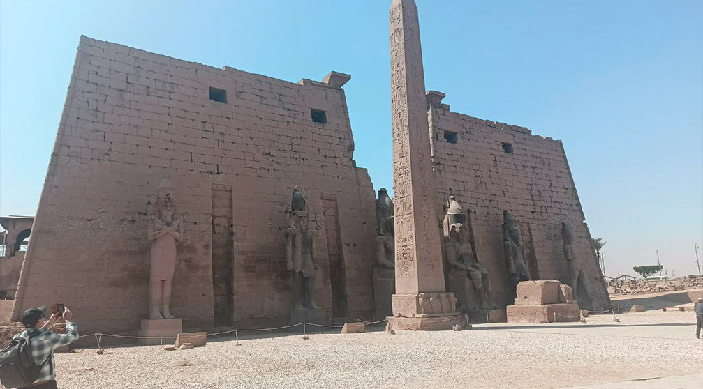 Tour di 2 giorni alle Piramidi di Giza e al Vecchio Cairo da Luxor