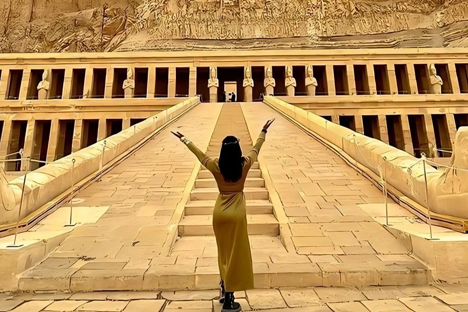 3 daagse tour naar de Witte Woestijn en Luxor vanuit Caïro