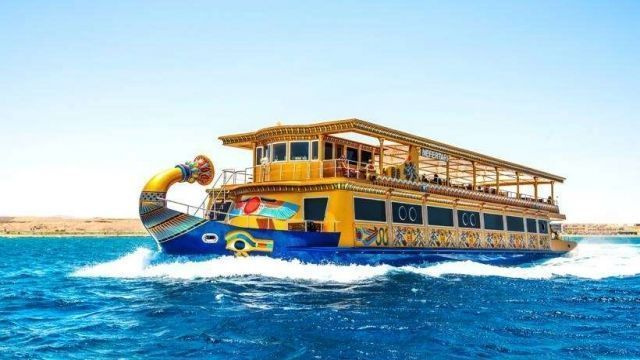 Nefertari Seascope boottocht vanuit Port Ghalib